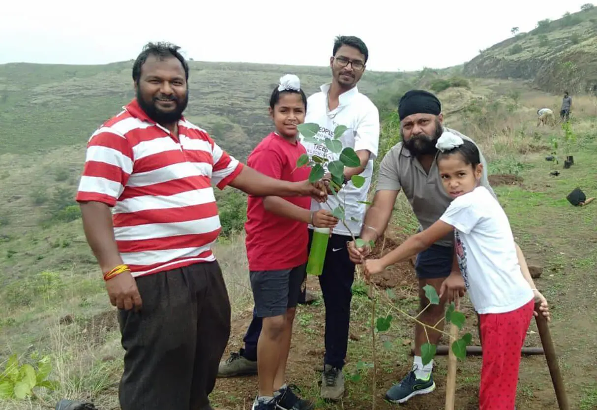 tree plantation drive in pune for festival