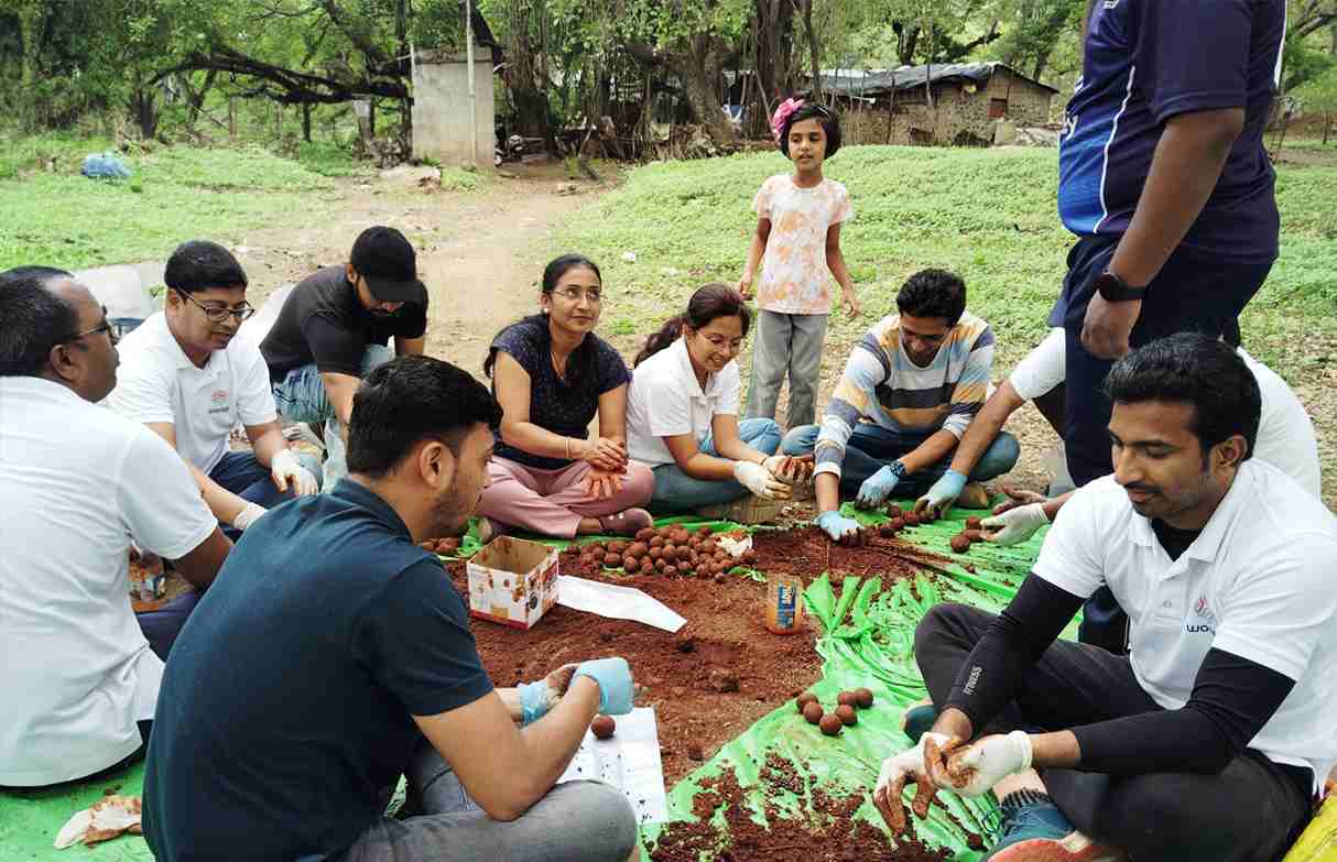 YTDS Tree Plantation Drive for Foundation Day in India